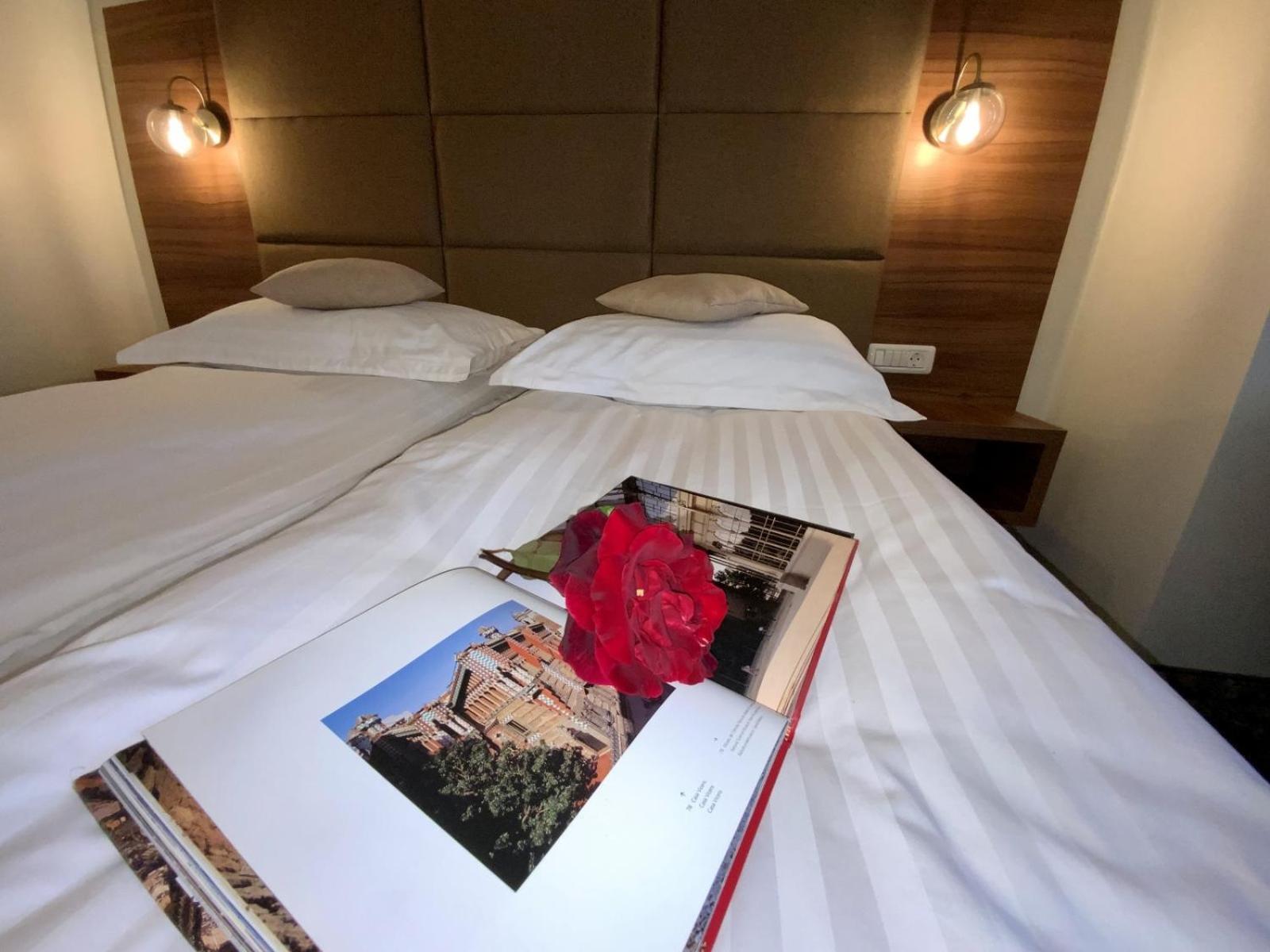 Motel Alaska Дева Екстериор снимка